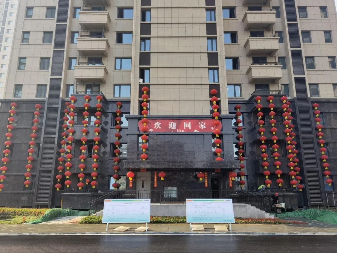 1666583291135532p493.jpg 4.jpg